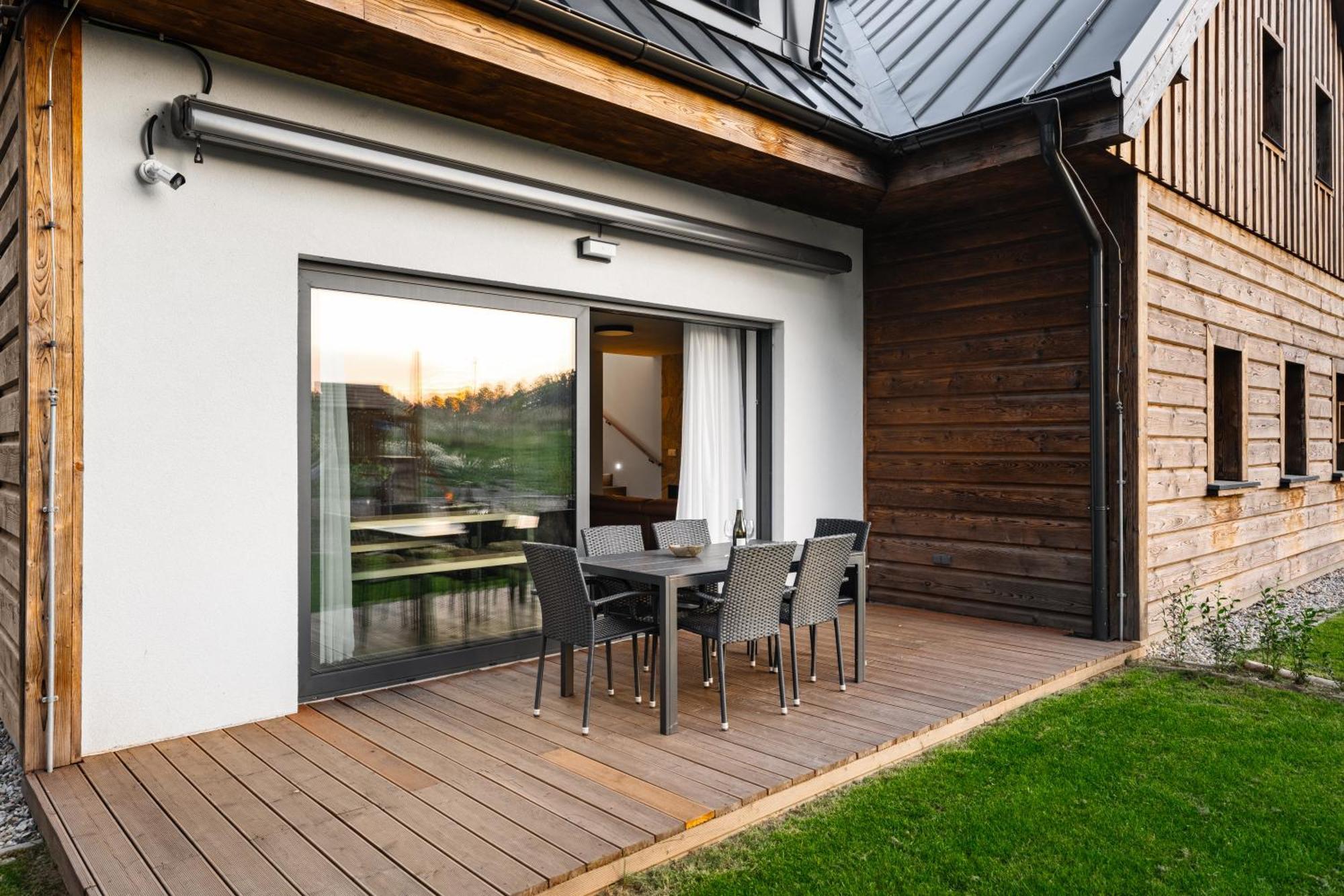 Villa Roubenka "Tam Kde Lisky Davaji Dobrou Noc" à Černý Důl Extérieur photo