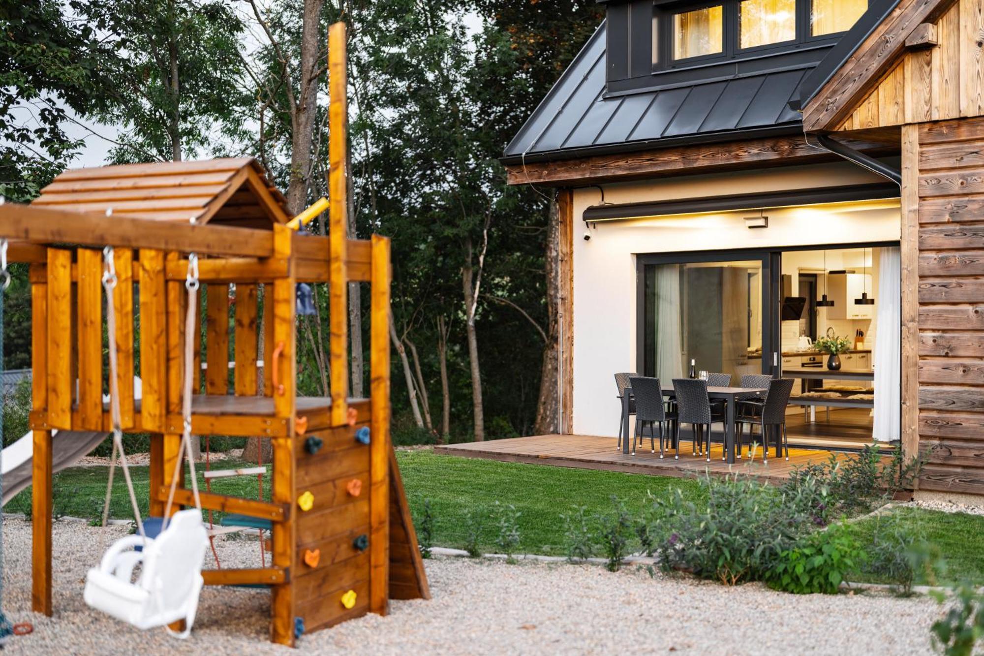 Villa Roubenka "Tam Kde Lisky Davaji Dobrou Noc" à Černý Důl Extérieur photo